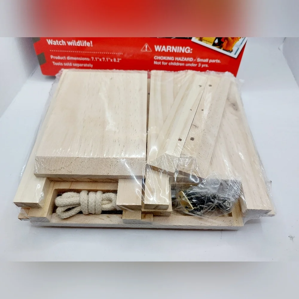 Red Toolbox Hanging Bird Feeder Level 1 Carpentry Kit Quality Work together NIB‎